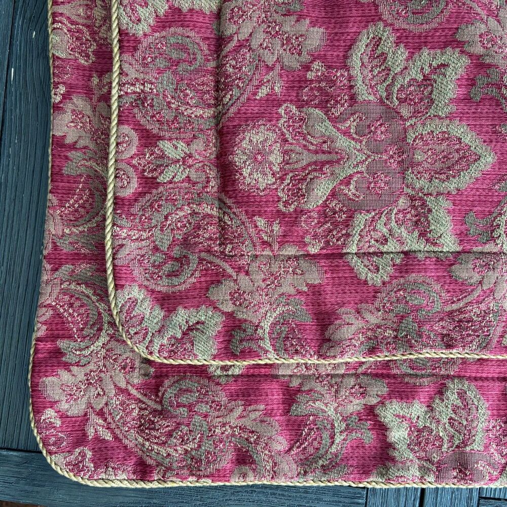 Croscill Shams Set of 2 Bellisima Red Gold Paisley Medallion King Pillow 38”x24”